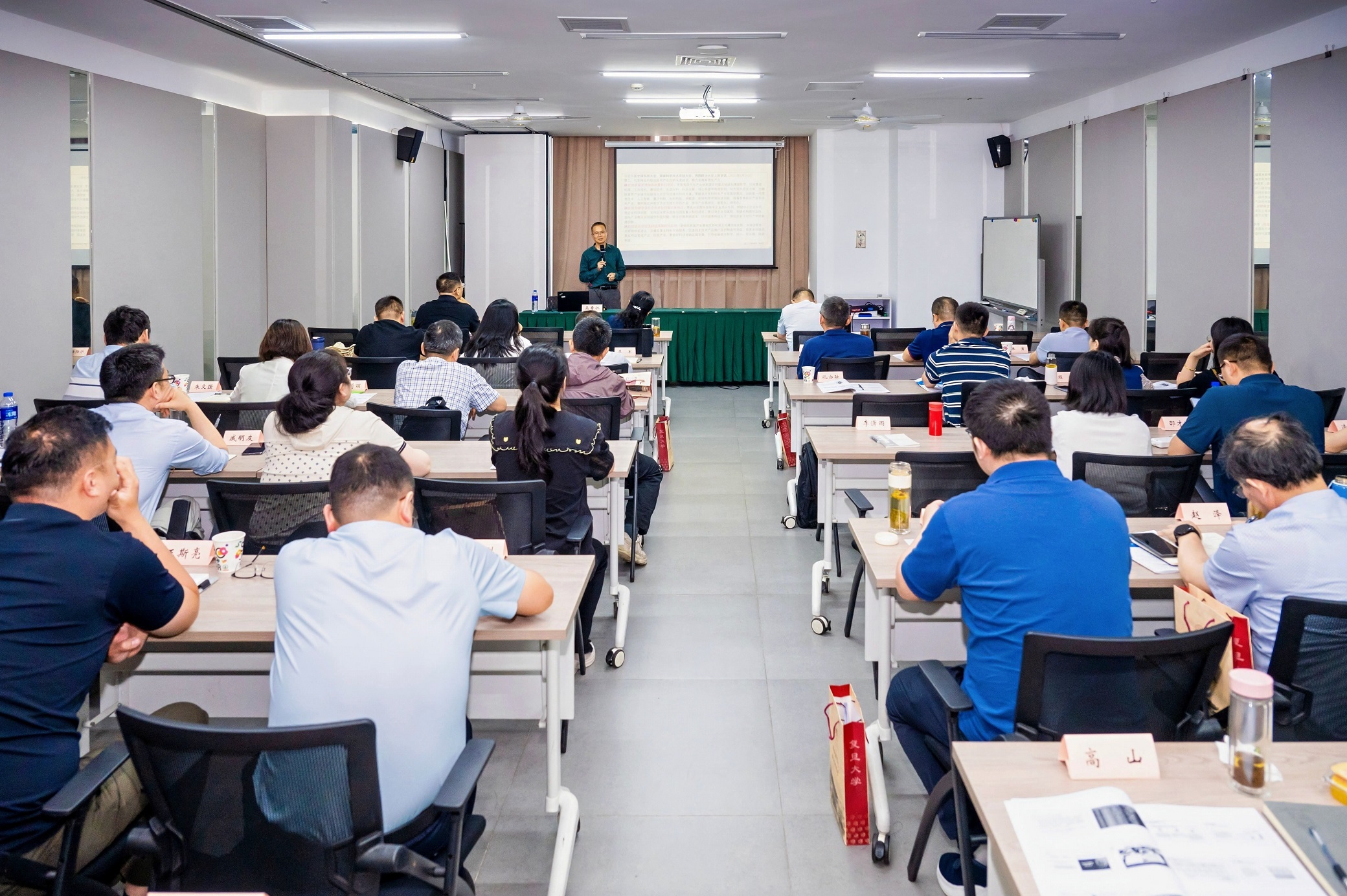 首页| G22恒峰集团中国官方网站